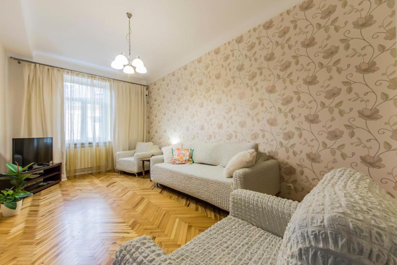 Затишна Квартира На Майдані Незалежності Kiew Exterior foto